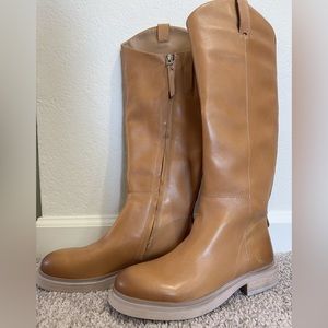 Brand new penny leather riding boots Size 6